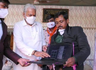 હવે ખેડૂતો પણ બનશે ડિજિટલ, ખેડૂત પુત્રો એ બનાવી ” ખેડૂત નો કોઠાર ” એપ્લીકેશન