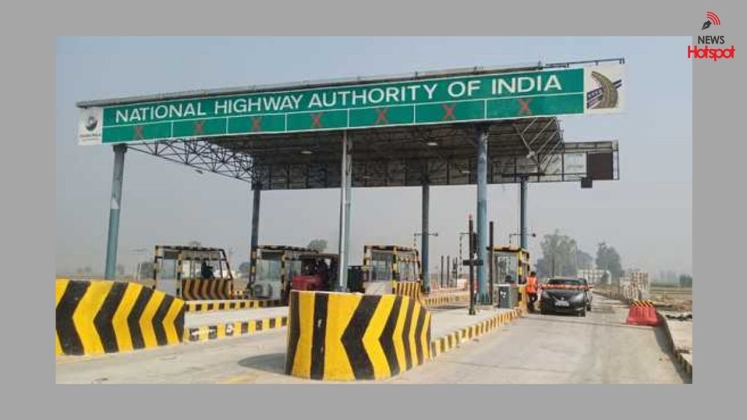 FASTag આવતા ટોલ કલેક્શન રેકોર્ડ સ્તરે પહોંચ્યું, જાણો કેટલું છે એક મહિનાનું કલેક્શન FASTag આવતા ટોલ કલેક્શન રેકોર્ડ સ્તરે પહોંચ્યું, જાણો કેટલું છે એક મહિનાનું કલેક્શન