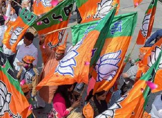 શું આ BJPની મજબૂરી! રાજીનામું નમું આપ્યા બાદ પણ બનાવ્યા લોકસભાના ઉમેદવાર, જાણો નામ