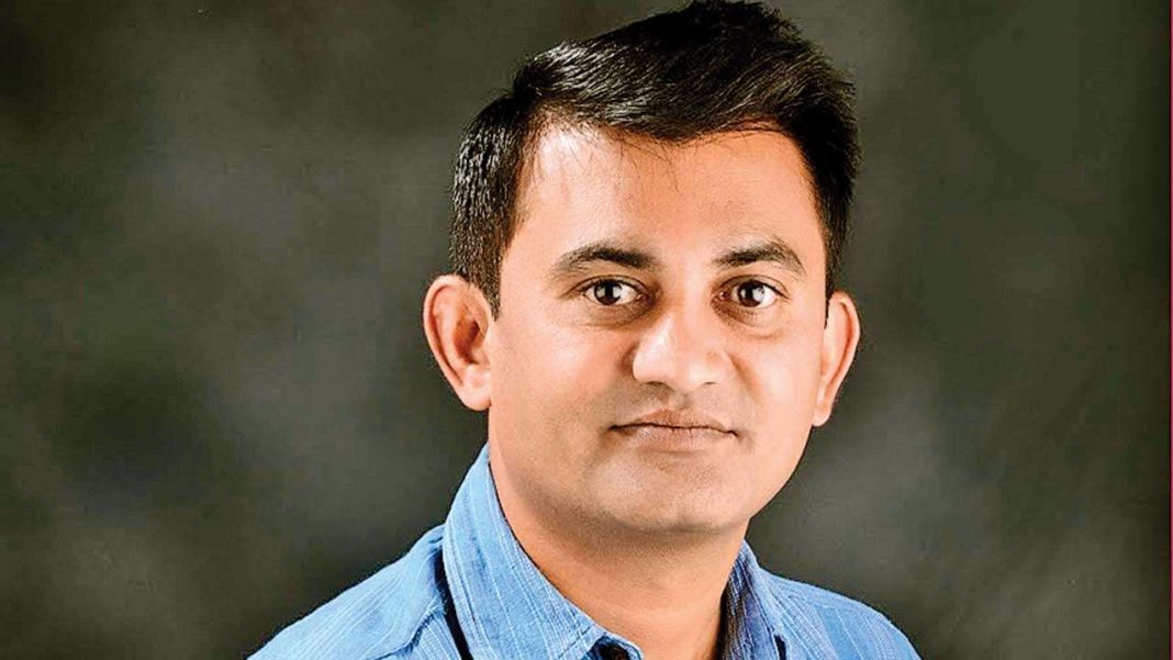 829603-paresh-dhanani-1