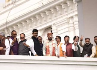 UP ના 7 MLA ખરા ફસાયા, બીજેપી નથી આપી રહી જવાબ અને સપા સદસ્યતા રદ કરવા કરી રહી છે મહેનત..જાણો શું છે મામલો