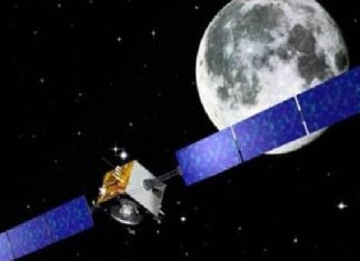 રશિયાનો ઉપગ્રહ અવકાશમાં અચાનક તૂટી પડ્યો, ISS અવકાશયાત્રીઓ સ્પેસક્રાફ્ટના શરણે