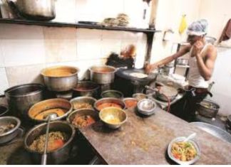 બહારનું જમતા પહેલા 100 વાર વિચારજો, જાણો શું કહે છે ફૂડ વિભાગ