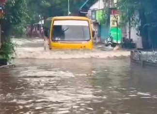 ભારે વરસાદને કારણે મુંબઈમાં જળબંબાકાર, રેડ એલર્ટ જારી, આજે શાળા-કોલેજો બંધ