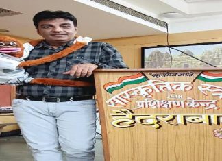 Amreli: આ શિક્ષકે રાષ્ટ્રીયકક્ષાએ ચલાલાનું નામ કર્યું રોશન, કરી અનોખી સિદ્ધિ હાંસલ