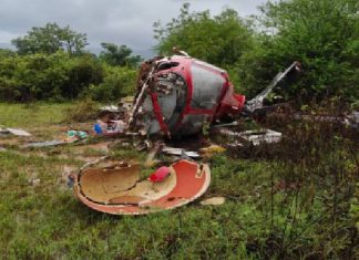 મુંબઈથી હૈદરાબાદ જઈ રહેલું હેલિકોપ્ટર પુણેમાં ક્રેશ, પાયલટ સહિત 4 ઘાયલ