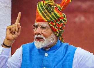 PM મોદીએ લાલ કિલ્લા પર પોતાના ભાષણમાં વાંચ્યા દેશની જનતાના સંદેશ, જાણો સમૃદ્ધ ભારત માટે શું સૂચનો આવ્યા