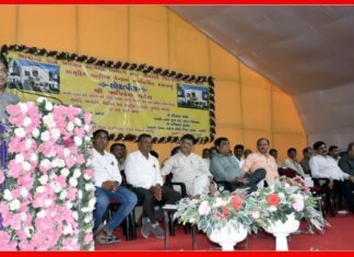 ધારીમાં ૪.૬૭ કરોડના ખર્ચે તૈયાર થયેલ નવનિર્મિત સામૂહિક આરોગ્ય કેન્દ્રનું આરોગ્ય મંત્રીએ કર્યું લોકાર્પણ, મળશે આટલી સુવિધા