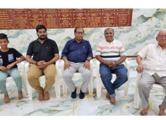 ડૉ ભરત કાનાબારે લીધી બાબરા લોહાણા મહાજનની મુલાકાત