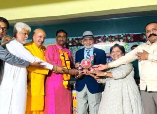 રાજુલાની સૌરભ સાહિત્યના સ્થાપક કવિ શશિભાઈ રાજ્યગુરુને ‘ બાલકૃષ્ણ દવે એવોર્ડ-2025’ થયો એનાયત