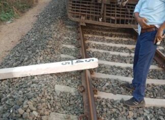 Amreli: ચિતલ ખીજડિયા વચ્ચે થયો ટ્રેન ઉથલાવવાનો પ્રયાસ ! જાણો શુ છે મામલો