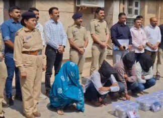 સુરેન્દ્રનગર હની ટ્રેપ કાંડ: સાણંદના વેપારી પાસેથી રૂ.1 કરોડની ખંડણી, LCBએ ઉકેલ્યો ગુનો – ₹72.50 લાખ રકમ પરત…
