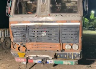 રાજકોટ : મેટોડા GIDC પાસે રિક્ષા અને ટ્રક વચ્ચે ગમખ્વાર અકસ્માત : ૪ લોકોના કમકમાટી ભર્યા મોત, ટ્રક ડ્રાઈવરની ધરપકડ…