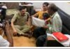 સુરેન્દ્રનગર જિલ્લાના પોલીસ વડા પ્રેમસુખ ડેલુંની કામગીરીની ચર્ચા, વિકલાંગ દંપતિએ આ રીતે કર્યું સન્માન