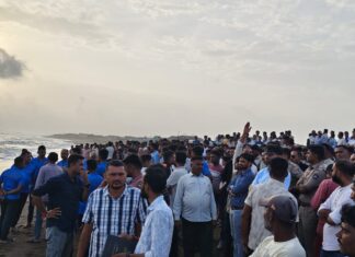 ગીર સોમનાથ: કોડીનાર તાલુકાના છારા ગામે દરિયામાં ડૂબવાની દુર્ઘટના, પાંચ કિશોરો પાણીમાં તણાયા; ત્રણનો બચાવ, બે કિશોરીઓની શોધખોળ યથાવત…