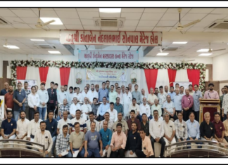 લોહાણા મહાપરિષદ ઝોન-4ની નવી ટીમ એક્શનમાં, અમરેલી બેઠકમાં શપથવિધિથી લઈને અમૃત મહોત્સવ સુધી આયોજન